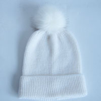 acrylic hat with fake fur pompom