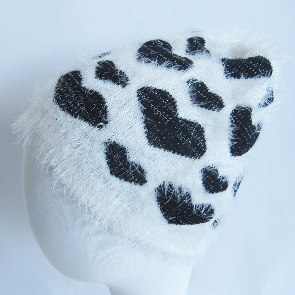 feather yarn jacquard hat