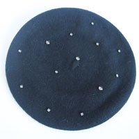 wool felt beret with stone