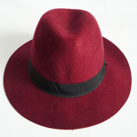 hat with black band
