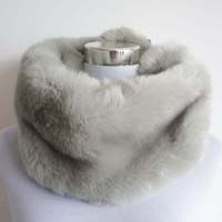 grey fur snood