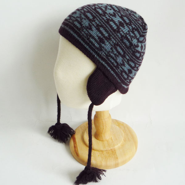 boy's jacquard trapper hat