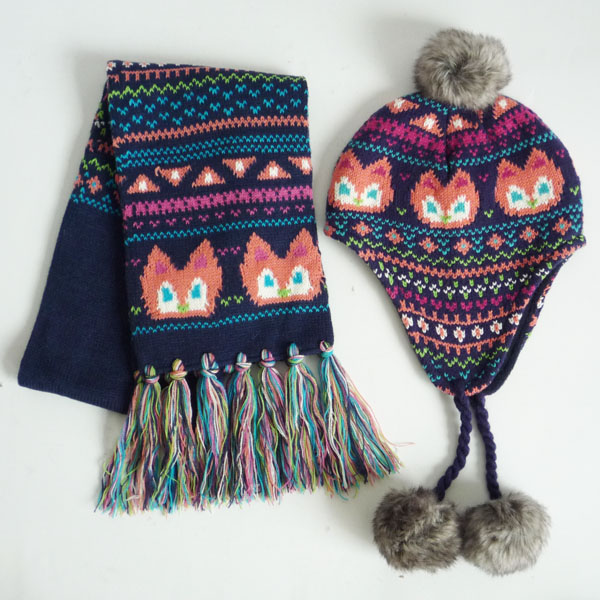 jarquard scarf/trapper hat set