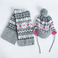 jacquard scarf and hat set