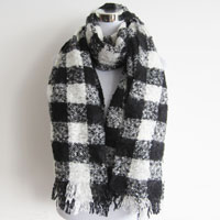 boucle yarn check scarf