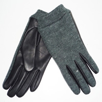 glove with wool fabric on palm back