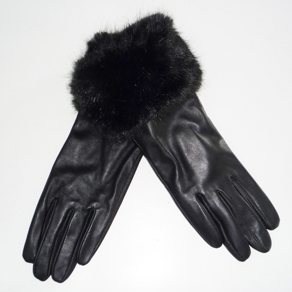 fake fur cuff glove