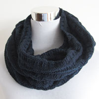chunky acrylic snood