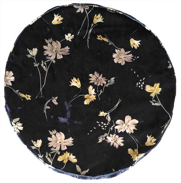 velet beret with floral print